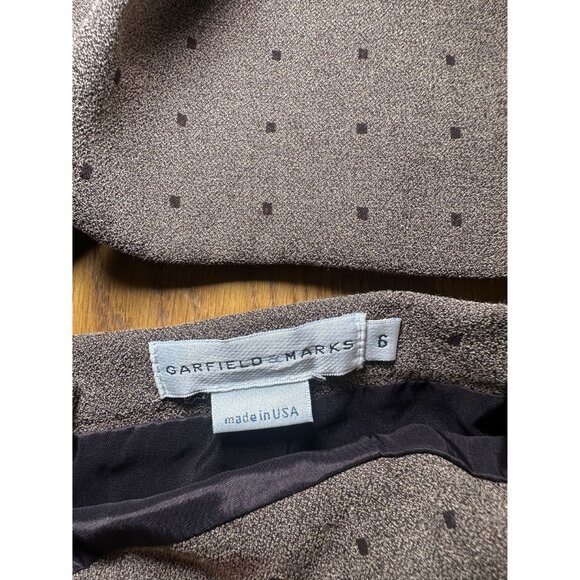 Garfield & Marks Size 6 & 8 Blazer Skirt - Picture 12 of 12